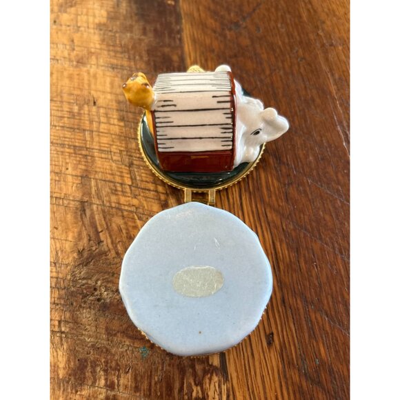 Elephant & Giraffe Ceramic Trinket Box With Gold Accents - Animal Shaped Figurin - Picture 4 of 5